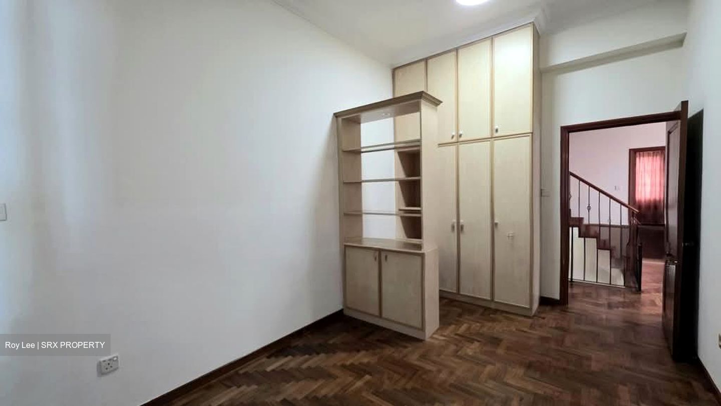 Lorong Lew Lian (D19), Semi-Detached #580774311